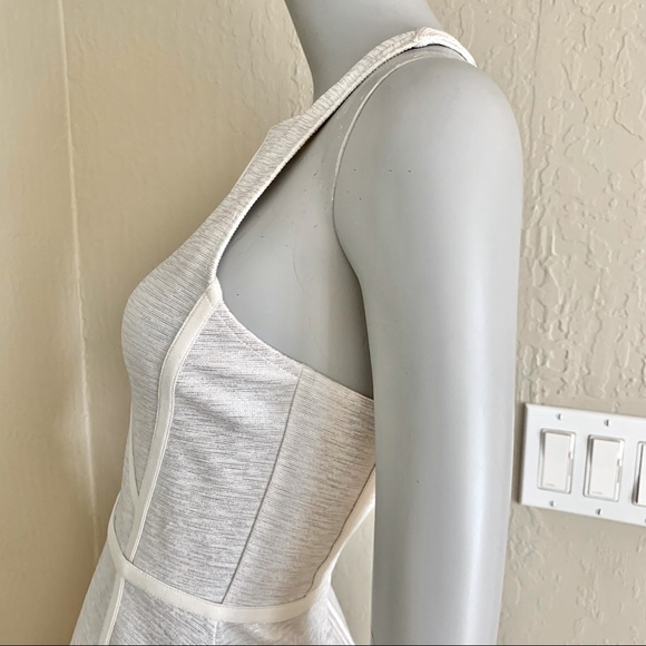 TOPSHOP Knit Fit & Flare Skater Dress Open Back Zipper White Shimmer Metallic - Picture 11 of 16